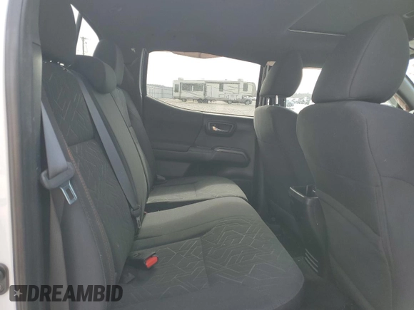 2017 Toyota Tacoma SR5 with VIN 5TFDZ5BN5HX013648, listed as a Copart auction lot 47525475 with 59,141 mi miles and Salvage Title. Bid and sale history available at DreamBid. Image 10.