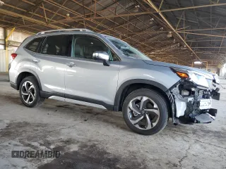 2024 Subaru Forester Touring z VIN JF2SKAMC3RH410742, wystawiony jako Copart lot #48563465 z przebiegiem 8 344 mil mil oraz Szkoda całkowita • Salvage title. Historia ofert i sprzedaży dostępna na DreamBid. Obrazek 4.
