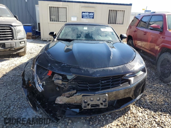 2023 Chevrolet Camaro 1LT with VIN 1G1FB3DX0P0139688, listed as a Copart auction lot 47207005 with 40,831 mi miles and Salvage title. Bid and sale history available at DreamBid. Image 5.