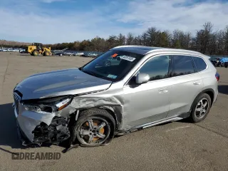 2025 BMW X1 xDrive28i with VIN WBX73EF02S5127982, listed as a Copart auction lot 46287535 with 1,083 mi miles and Salvage Title. Bid and sale history available at carsss.com. Image 1.