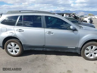 2010 Subaru Outback 3.6R Prem HK Audio/Pwr Moon with VIN 4S4BRDHC6A2370777, listed as a IAAI auction lot 41724709 with 138,773 mi miles. Bid and sale history available at carsss.com. Image 13.