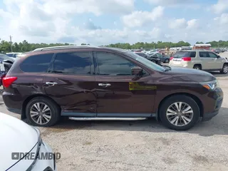 2019 Nissan Pathfinder SL z VIN 5N1DR2MN3KC581063, wystawiony jako IAAI lot #42311710 z przebiegiem 142 252 mil mil oraz . Historia ofert i sprzedaży dostępna na DreamBid. Obrazek 13.