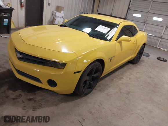 2011 Chevrolet Camaro 2LS с VIN 2G1FA1ED3B9113466, выставлен на аукционе IAAI как лот 41369041 с пробегом 130 458 миль миль и . История ставок и продаж доступна на DreamBid. Изображение 17.