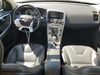 2013 Volvo XC60 3.2L with VIN YV4952DZ5D2429140, listed as a Copart auction lot 48192445 with 108,300 mi miles and Salvage Title. Bid and sale history available at carsss.com. Image 8.