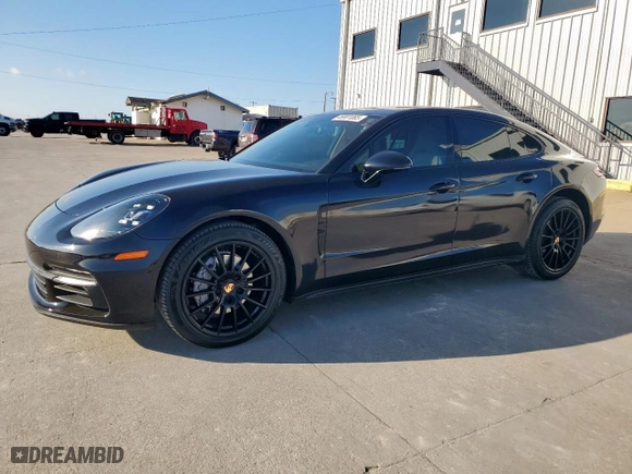 2017 Porsche Panamera with VIN WP0AA2A74HL103201, listed as a Copart auction lot 46901065 with 83,594 mi miles and Clean Title. Bid and sale history available at carsss.com. Image 1.