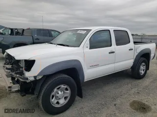 2013 Toyota Tacoma PreRunner with VIN 3TMJU4GN4DM148544, listed as a Copart auction lot 50961225 with 95,453 mi miles and Salvage Title. Bid and sale history available at carsss.com. Image 1.