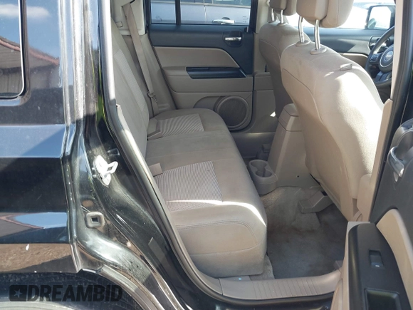 2017 Jeep Patriot Sport with VIN 1C4NJPBA7HD149107, listed as a IAAI auction lot 41465385 with 106,402 mi miles. Bid and sale history available at carsss.com. Image 8.