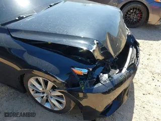 2016 Lexus IS 300 with VIN JTHCM1D23G5010925, listed as a IAAI auction lot 41890318 with 109,253 mi miles. Bid and sale history available at carsss.com. Image 6.