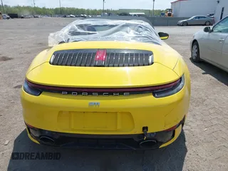 2022 Porsche 911 Carrera S z VIN WP0CB2A92NS245314, wystawiony jako IAAI lot #42086408 z przebiegiem 29 193 mil mil oraz . Historia ofert i sprzedaży dostępna na DreamBid. Obrazek 16.