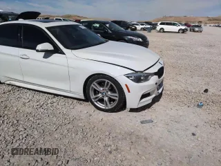2018 BMW 3 Series 330e iPerformance with VIN WBA8E1C59JA756629, listed as a Copart auction lot 49061185 with 82,420 mi miles and Salvage Title. Bid and sale history available at carsss.com. Image 13.