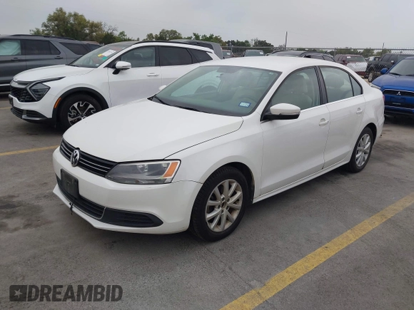 2013 Volkswagen Jetta SE with VIN 3VWDX7AJ1DM374789, listed as a IAAI auction lot 41957918 with 230,052 mi miles and . Bid and sale history available at DreamBid. Image 2.