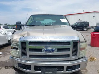 2008 Ford F-250 XL z VIN 1FTSW21R78EB62299, wystawiony jako IAAI lot #42380289 z przebiegiem 101 675 mil mil oraz . Historia ofert i sprzedaży dostępna na DreamBid. Obrazek 12.
