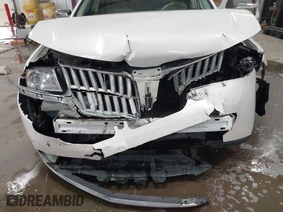 2011 Lincoln MKZ with VIN 3LNHL2GC9BR761467, listed as a IAAI auction lot 41939881 with 137,881 mi miles and . Bid and sale history available at DreamBid. Image 6.
