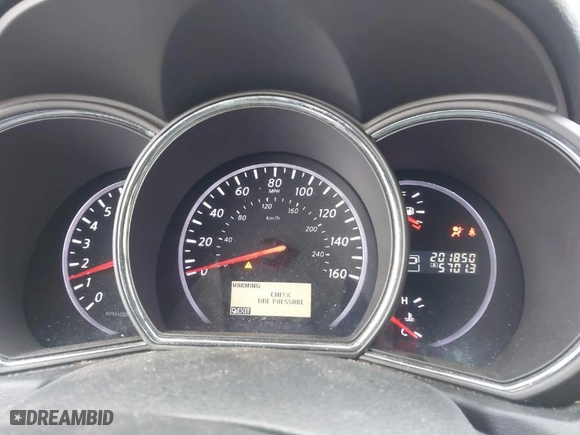 2013 Nissan Murano SL with VIN JN8AZ1MW8DW300214, listed as a IAAI auction lot 41403116 with 201,850 mi miles. Bid and sale history available at carsss.com. Image 7.