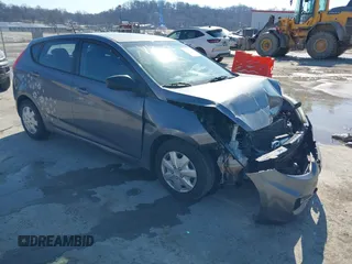 2014 Hyundai Accent GS with VIN KMHCT5AE9EU151393, listed as a IAAI auction lot 41571254 with 163,092 mi miles. Bid and sale history available at carsss.com. Image 1.