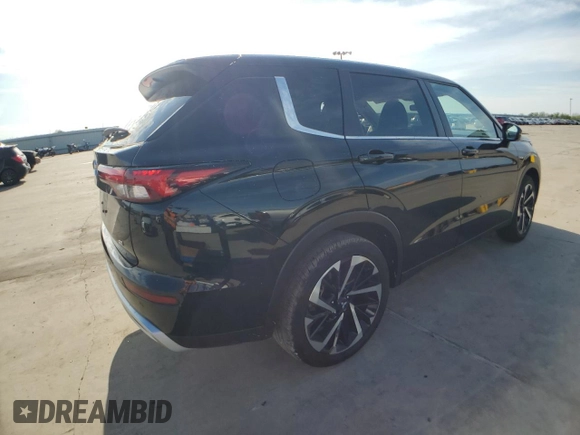 2024 Mitsubishi Outlander SE z VIN JA4J3VA88RZ061967, wystawiony jako Copart lot #50809405 z przebiegiem 14 737 mil mil oraz Szkoda całkowita • Salvage title. Historia ofert i sprzedaży dostępna na DreamBid. Obrazek 3.