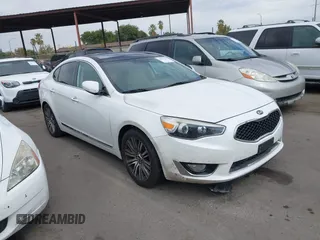 2016 Kia Cadenza Premium with VIN KNALN4D77G5218198, listed as a IAAI auction lot 40381356 with 77,116 mi miles. Bid and sale history available at carsss.com. Image 1.