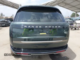 2023 Land Rover Range Rover SE z VIN SALKP9E78PA034845, wystawiony jako IAAI lot #42117773 z przebiegiem 35 052 mil mil oraz . Historia ofert i sprzedaży dostępna na DreamBid. Obrazek 17.