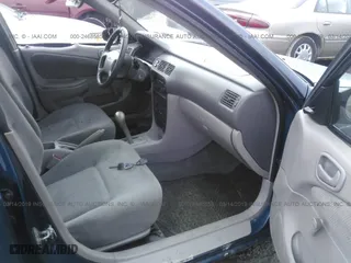2001 Chevrolet Prizm with VIN 1Y1SK52881Z435232, listed as a IAAI auction lot 24685859 with 183,632 mi miles. Bid and sale history available at carsss.com. Image 5.