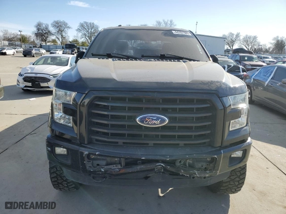 2016 Ford F-150 XLT with VIN 1FTEW1EP3GKD61415, listed as a Copart auction lot 44767905 with 236,244 mi miles and Salvage Title. Bid and sale history available at carsss.com. Image 5.