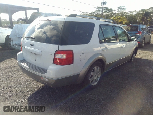 2007 Ford Freestyle SEL with VIN 1FMDK05107GA00011, listed as a IAAI auction lot 39013586 with 110,056 mi miles and . Bid and sale history available at DreamBid. Image 4.