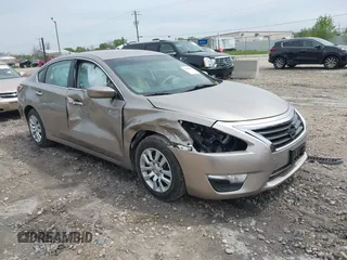 2015 Nissan Altima SV z VIN 1N4AL3AP6FC414793, wystawiony jako IAAI lot #42333893 z przebiegiem 95 154 mil mil oraz . Historia ofert i sprzedaży dostępna na DreamBid. Obrazek 1.