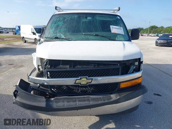 2019 Chevrolet Express Cargo Van with VIN 1GCWGAFG5K1254736, listed as a IAAI auction lot 41880050 with 136,132 mi miles. Bid and sale history available at carsss.com. Image 18.