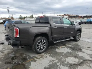 2020 GMC Canyon 4WD Denali with VIN 1GTG6EEN1L1134173, listed as a Copart auction lot 80079364 with 74,708 mi miles and Salvage Title. Bid and sale history available at carsss.com. Image 3.