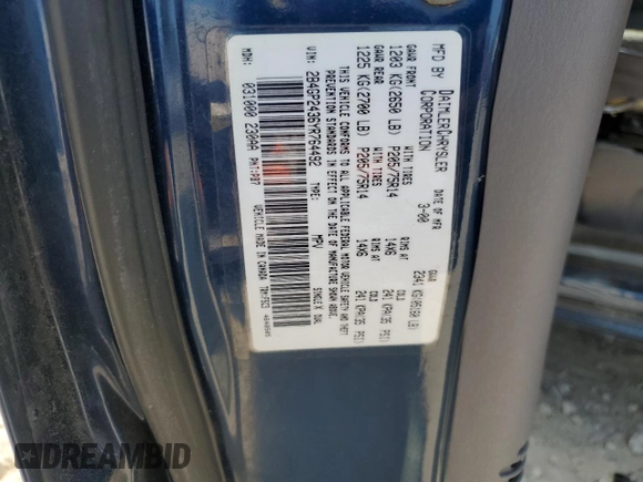 2000 Dodge Caravan z VIN 2B4GP2436YR764492, wystawiony jako Copart lot #68422394 z przebiegiem 236 758 mil mil oraz Czysty tytuł • Clean title. Historia ofert i sprzedaży dostępna na DreamBid. Obrazek 13.