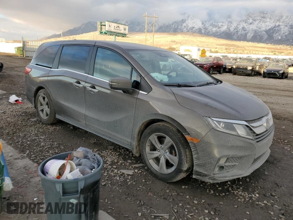 2020 Honda Odyssey EX-L with VIN 5FNRL6H77LB027558, listed as a Copart auction lot 88417565 with 112,384 mi miles and Salvage Title. Bid and sale history available at carsss.com. Image 4.