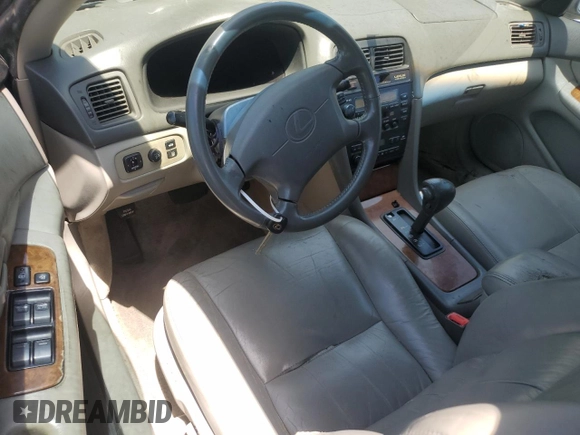 1999 Lexus ES 300 z VIN JT8BF28G6X0220031, wystawiony jako Copart lot #57346835 z przebiegiem Nie podano mil oraz Szkoda całkowita • Salvage title. Historia ofert i sprzedaży dostępna na DreamBid. Obrazek 8.