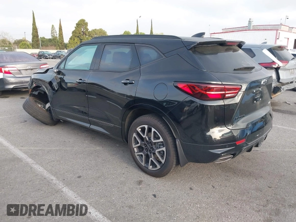 2024 Chevrolet Blazer RS z VIN 3GNKBERS1RS251448, wystawiony jako IAAI lot #41916373 z przebiegiem 4 325 mil mil oraz . Historia ofert i sprzedaży dostępna na DreamBid. Obrazek 3.