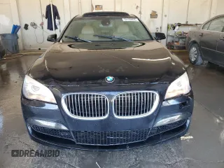 2012 BMW 7 Series 750Li с VIN WBAKB8C55CDX20672, выставлен на аукционе Copart как лот 53150435 с пробегом 141 459 миль миль и Списание • Salvage title. История ставок и продаж доступна на DreamBid. Изображение 5.