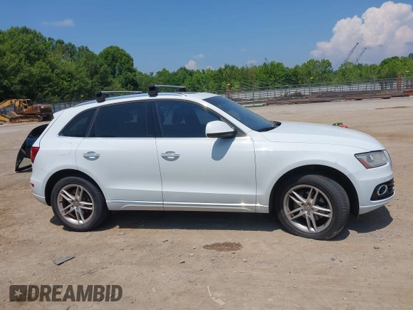 2015 Audi Q5 Premium Plus z VIN WA1LFAFP8FA016966, wystawiony jako IAAI lot #42602425 z przebiegiem 148 372 mil mil oraz . Historia ofert i sprzedaży dostępna na DreamBid. Obrazek 13.