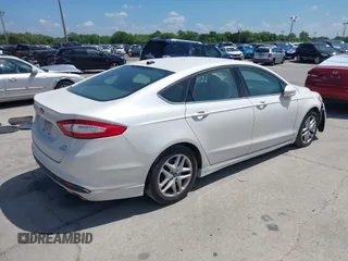 2016 Ford Fusion SE with VIN 3FA6P0HD8GR376393, listed as a IAAI auction lot 41906939 with 147,903 mi miles and . Bid and sale history available at DreamBid. Image 4.