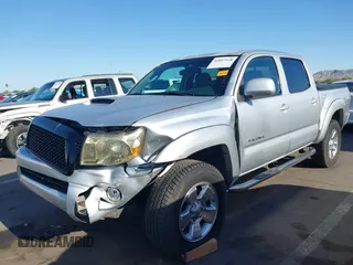 2007 Toyota Tacoma PreRunner with VIN 5TEJU62N27Z370963, listed as a IAAI auction lot 42057558 with 192,041 mi miles. Bid and sale history available at carsss.com. Image 6.