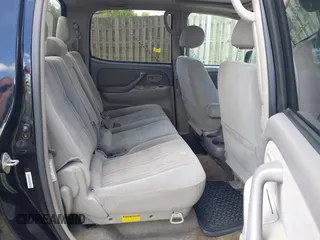 2004 Toyota Tundra SR5 with VIN 5TBDT44154S458664, listed as a IAAI auction lot 42215864 with 177,694 mi miles and . Bid and sale history available at DreamBid. Image 8.
