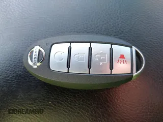 2019 Nissan Pathfinder SV z VIN 5N1DR2MN9KC628340, wystawiony jako IAAI lot #42263841 z przebiegiem 110 951 mil mil oraz . Historia ofert i sprzedaży dostępna na DreamBid. Obrazek 11.
