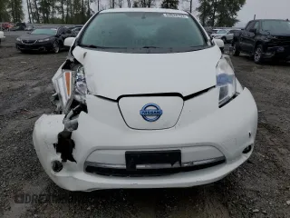 2015 Nissan LEAF SV with VIN 1N4AZ0CP2FC332182, listed as a Copart auction lot 69824793 with 62,262 mi miles. Bid and sale history available at carsss.com. Image 5.