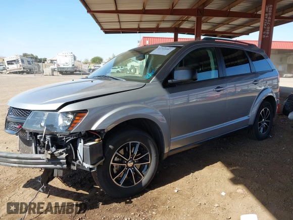 2017 Dodge Journey SE with VIN 3C4PDCABXHT586922, listed as a IAAI auction lot 41711047 with 114,118 mi miles and . Bid and sale history available at DreamBid. Image 2.