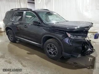 2024 Honda Pilot TrailSport with VIN 5FNYG1H69RB026415, listed as a Copart auction lot 71098474 with 0 mi miles and Salvage Title. Bid and sale history available at carsss.com. Image 4.