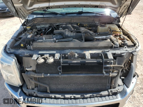 2014 Ford F-250 XL z VIN 1FT7W2BT0EEA72147, wystawiony jako Copart lot #56687075 z przebiegiem 150 008 mil mil oraz Szkoda całkowita • Salvage title. Historia ofert i sprzedaży dostępna na DreamBid. Obrazek 11.