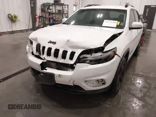 2019 Jeep Cherokee Latitude Plus with VIN 1C4PJMLB2KD294626, listed as a IAAI auction lot 41371149 with 171,244 mi miles and . Bid and sale history available at DreamBid. Image 6.