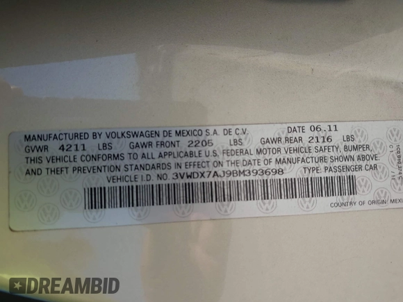 2011 Volkswagen Jetta SE with VIN 3VWDX7AJ9BM393698, listed as a IAAI auction lot 42554597 with 91,081 mi miles and . Bid and sale history available at DreamBid. Image 9.