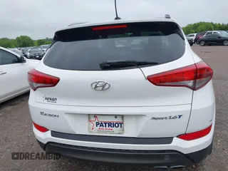 2016 Hyundai Tucson Limited with VIN KM8J33A23GU215481, listed as a IAAI auction lot 42202341 with 97,693 mi miles. Bid and sale history available at carsss.com. Image 16.