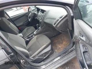 2012 Ford Focus SE with VIN 1FAHP3F28CL361932, listed as a IAAI auction lot 42142318 with 135,179 mi miles and . Bid and sale history available at carsss.com. Image 5.