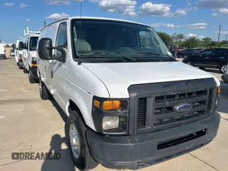 2012 Ford Econoline Cargo Recreational z VIN 1FTNE2EW6CDB01590, wystawiony jako IAAI lot #42526476 z przebiegiem 150 377 mil mil oraz . Historia ofert i sprzedaży dostępna na DreamBid. Obrazek 12.