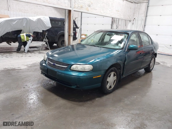 2000 Chevrolet Malibu LS with VIN 1G1NE52J7Y6149016, listed as a IAAI auction lot 40665394 with 0 mi miles. Bid and sale history available at carsss.com. Image 2.