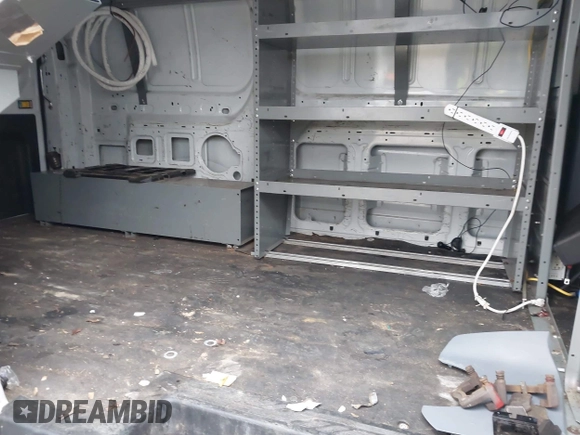 2015 Ford Transit Cargo with VIN 1FTNE1ZM8FKB32441, listed as a IAAI auction lot 41303171 with 203,302 mi miles and . Bid and sale history available at carsss.com. Image 8.