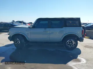 2021 Ford Bronco with VIN 1FMDE5BHXMLB06040, listed as a IAAI auction lot 41490539 with 57,915 mi miles. Bid and sale history available at carsss.com. Image 14.